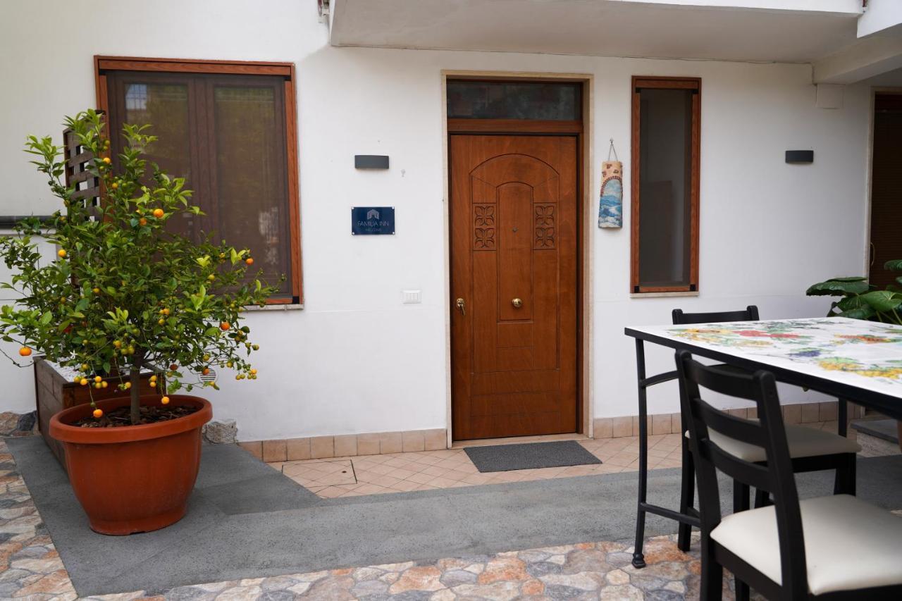 Familiainn Rooms & Apartments Pompei Exterior foto