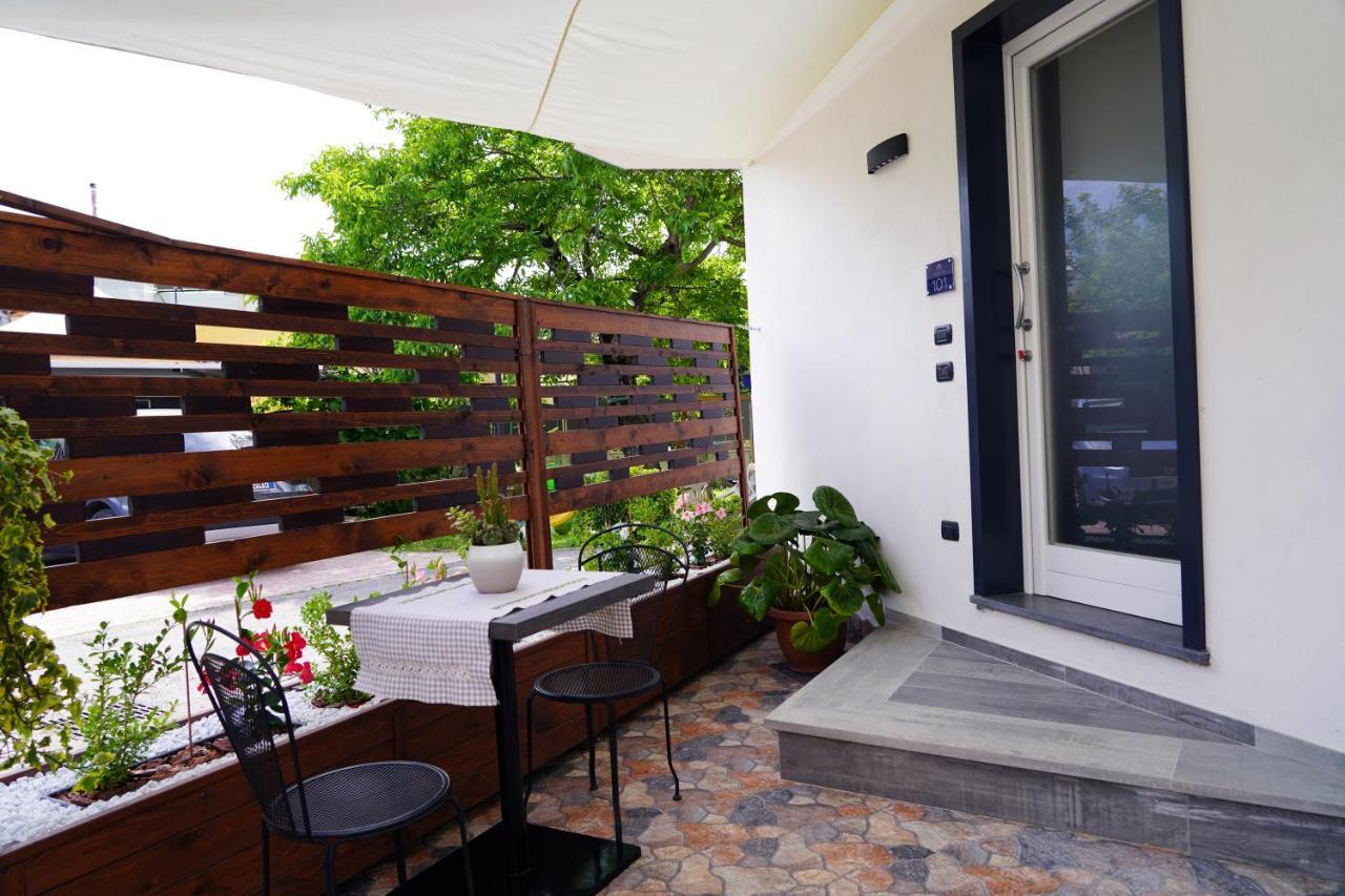 Familiainn Rooms & Apartments Pompei Exterior foto